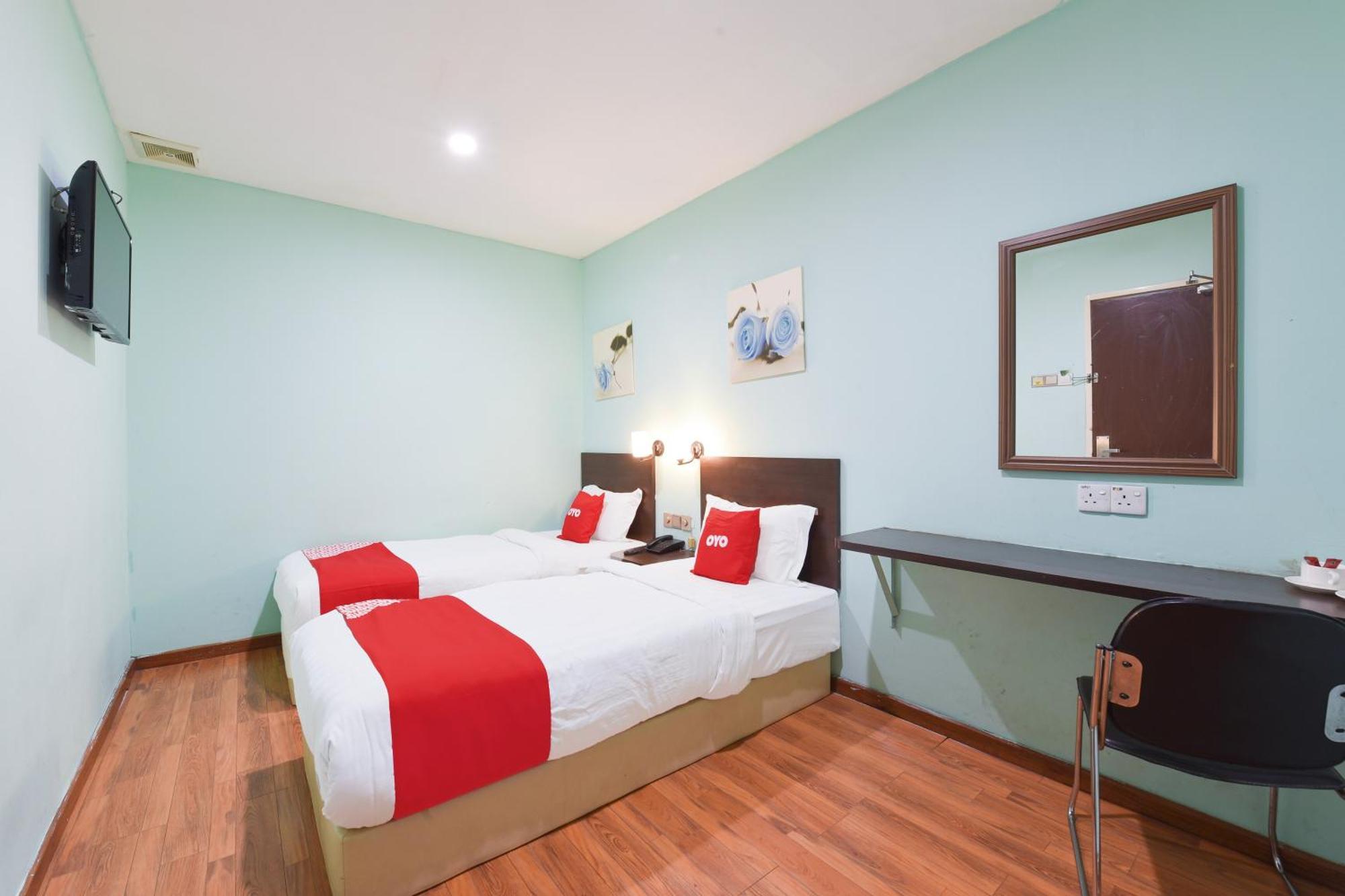 Hotel O G Home Hotel, Kota Bharu, Kelantan. Zewnętrze zdjęcie
