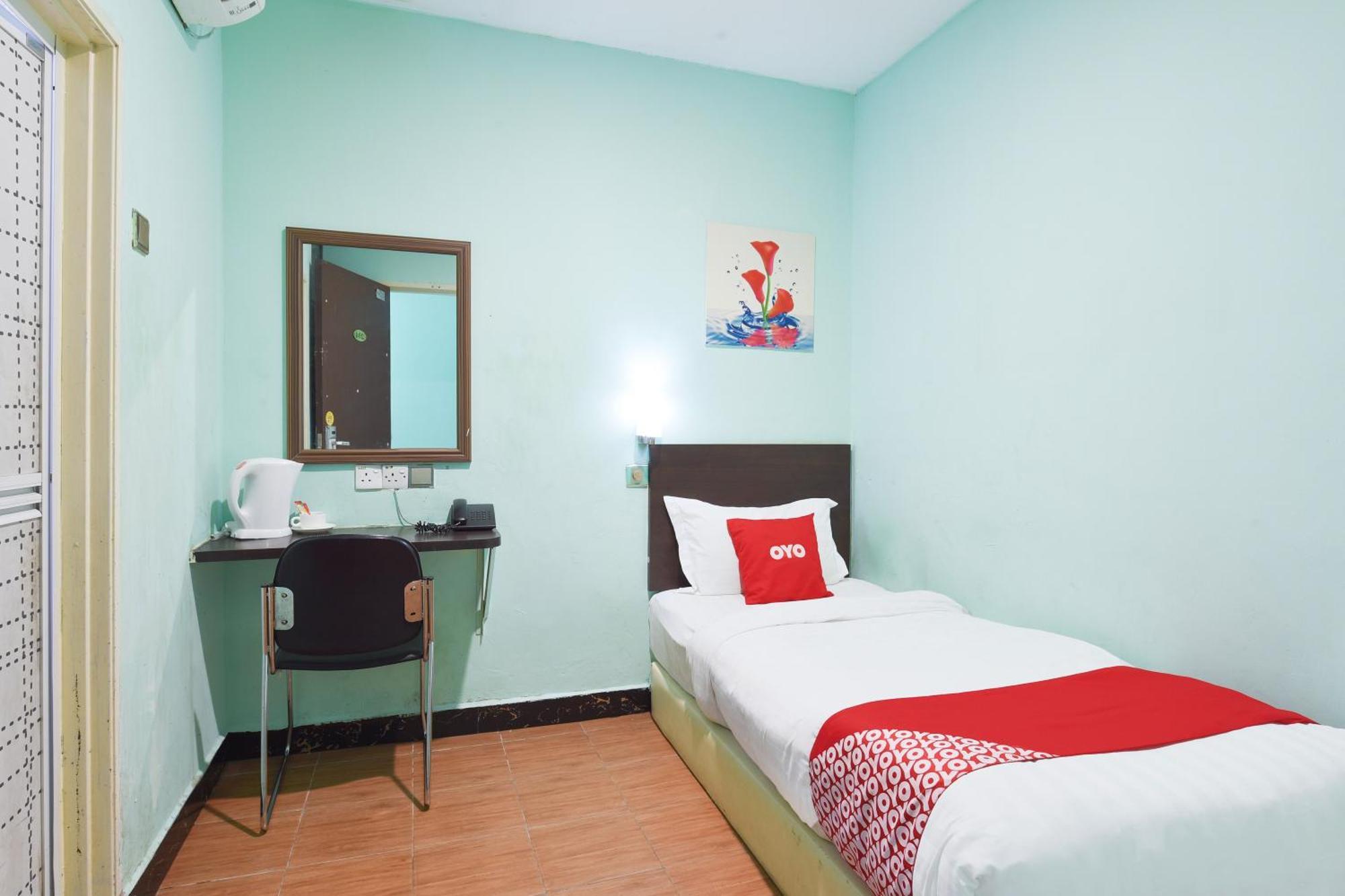 Hotel O G Home Hotel, Kota Bharu, Kelantan. Zewnętrze zdjęcie
