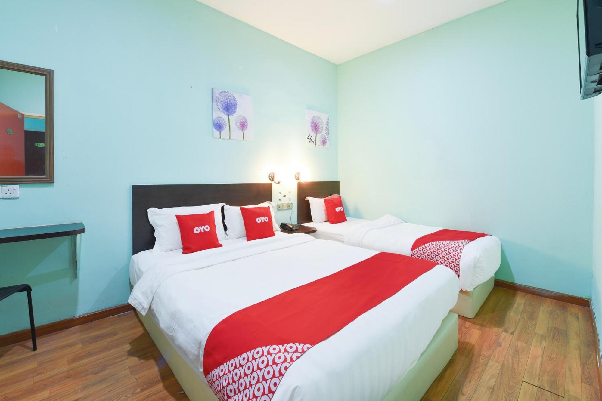 Hotel O G Home Hotel, Kota Bharu, Kelantan. Zewnętrze zdjęcie