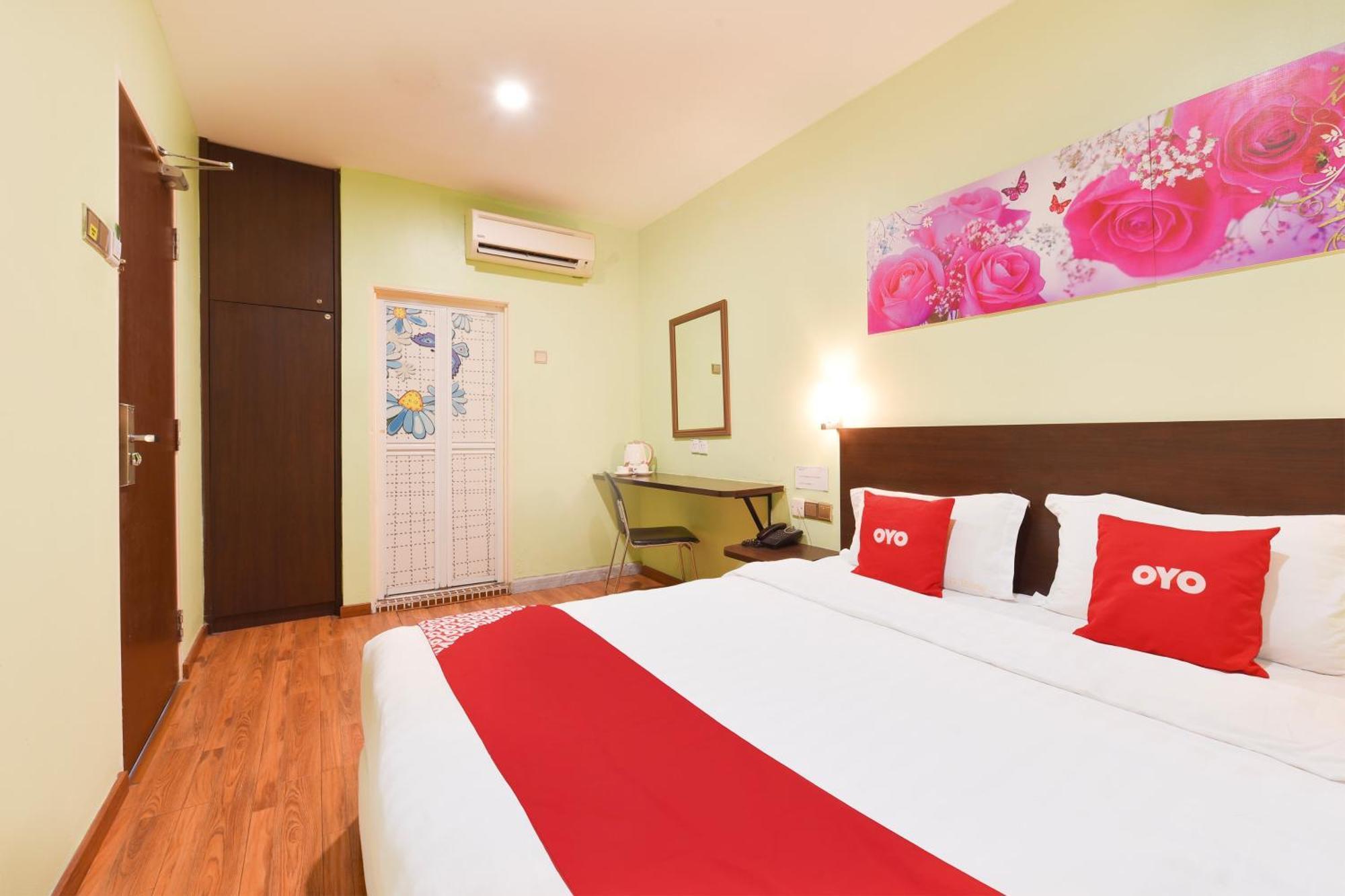 Hotel O G Home Hotel, Kota Bharu, Kelantan. Zewnętrze zdjęcie