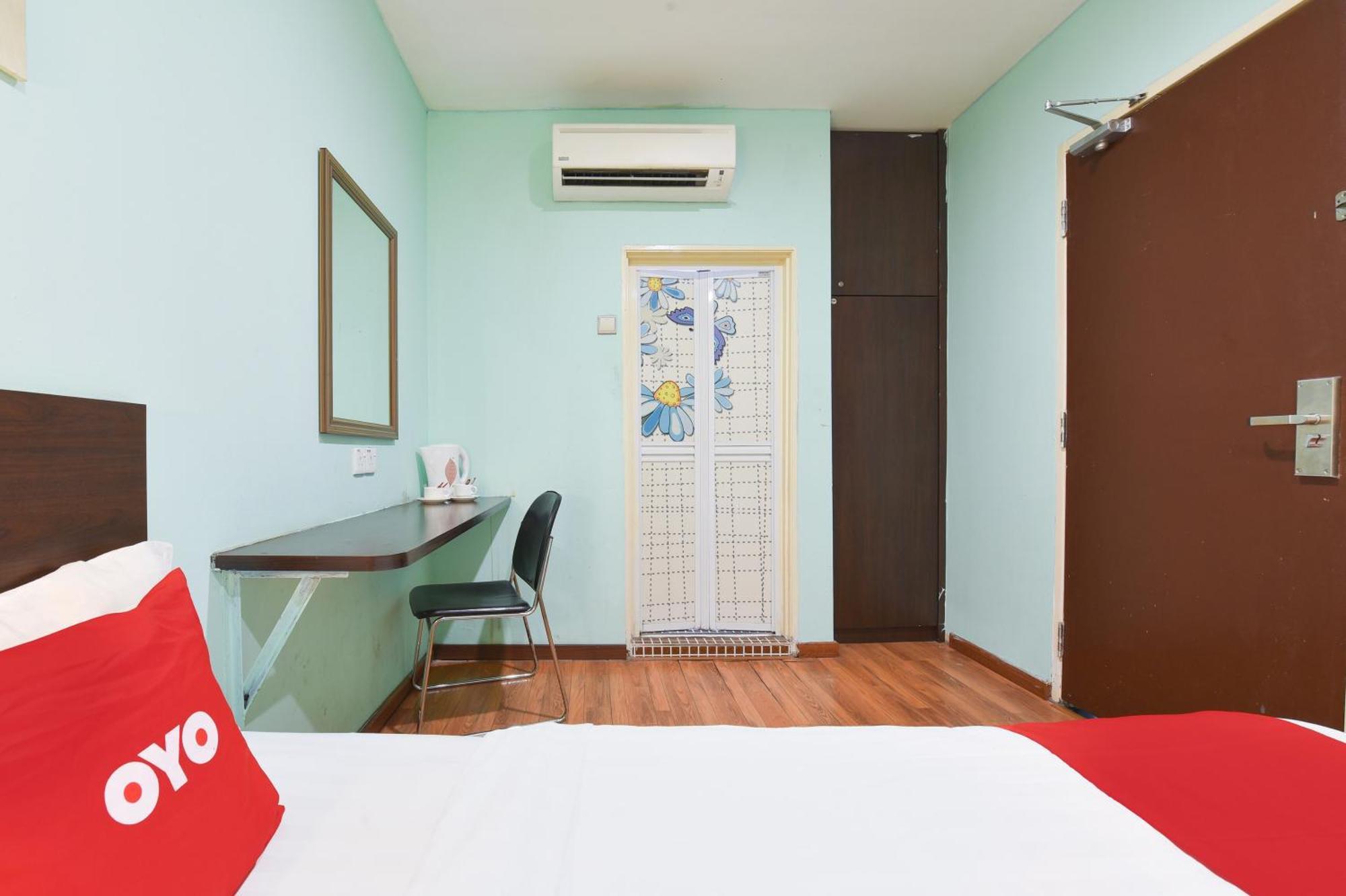 Hotel O G Home Hotel, Kota Bharu, Kelantan. Zewnętrze zdjęcie