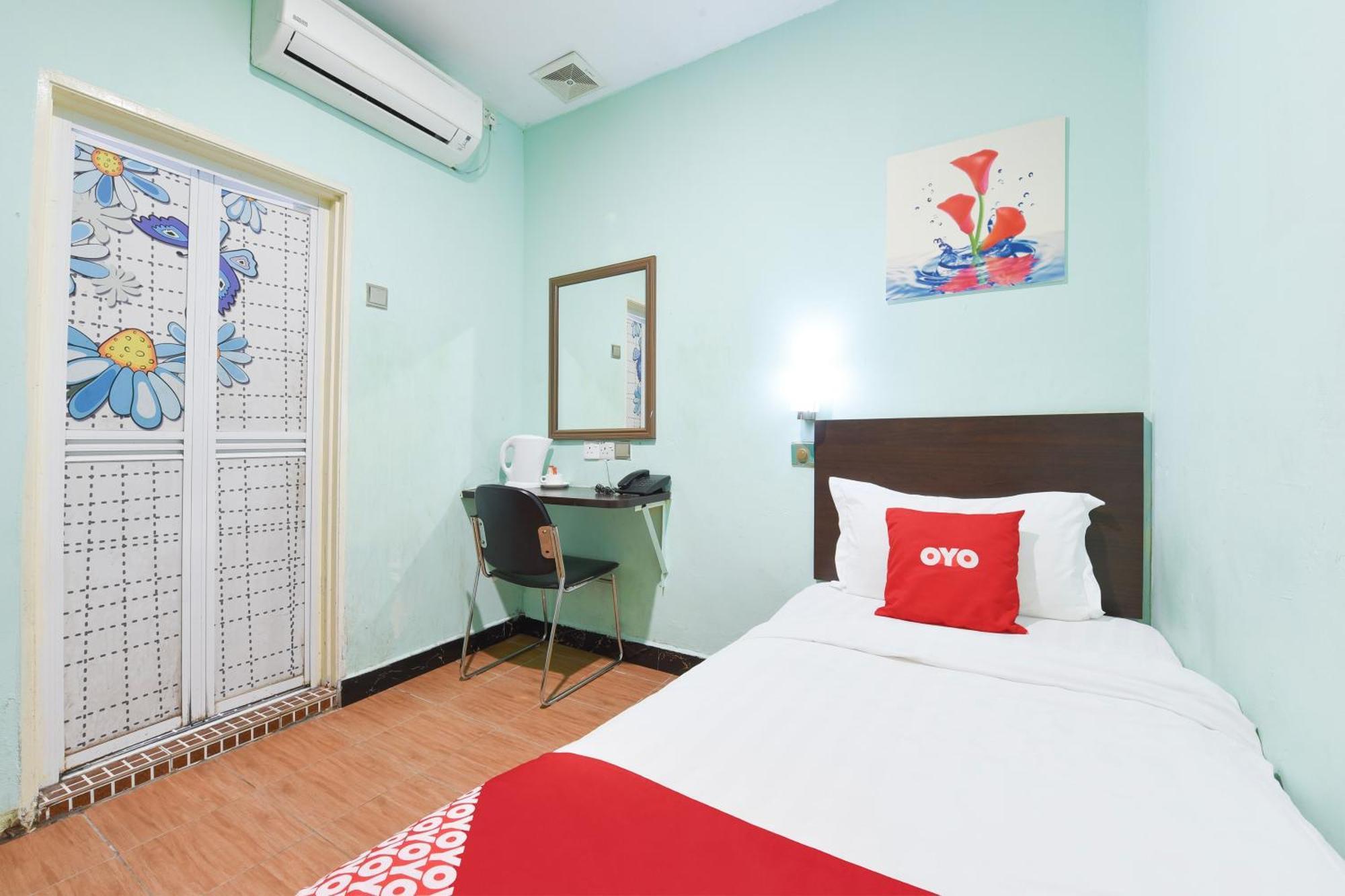 Hotel O G Home Hotel, Kota Bharu, Kelantan. Zewnętrze zdjęcie