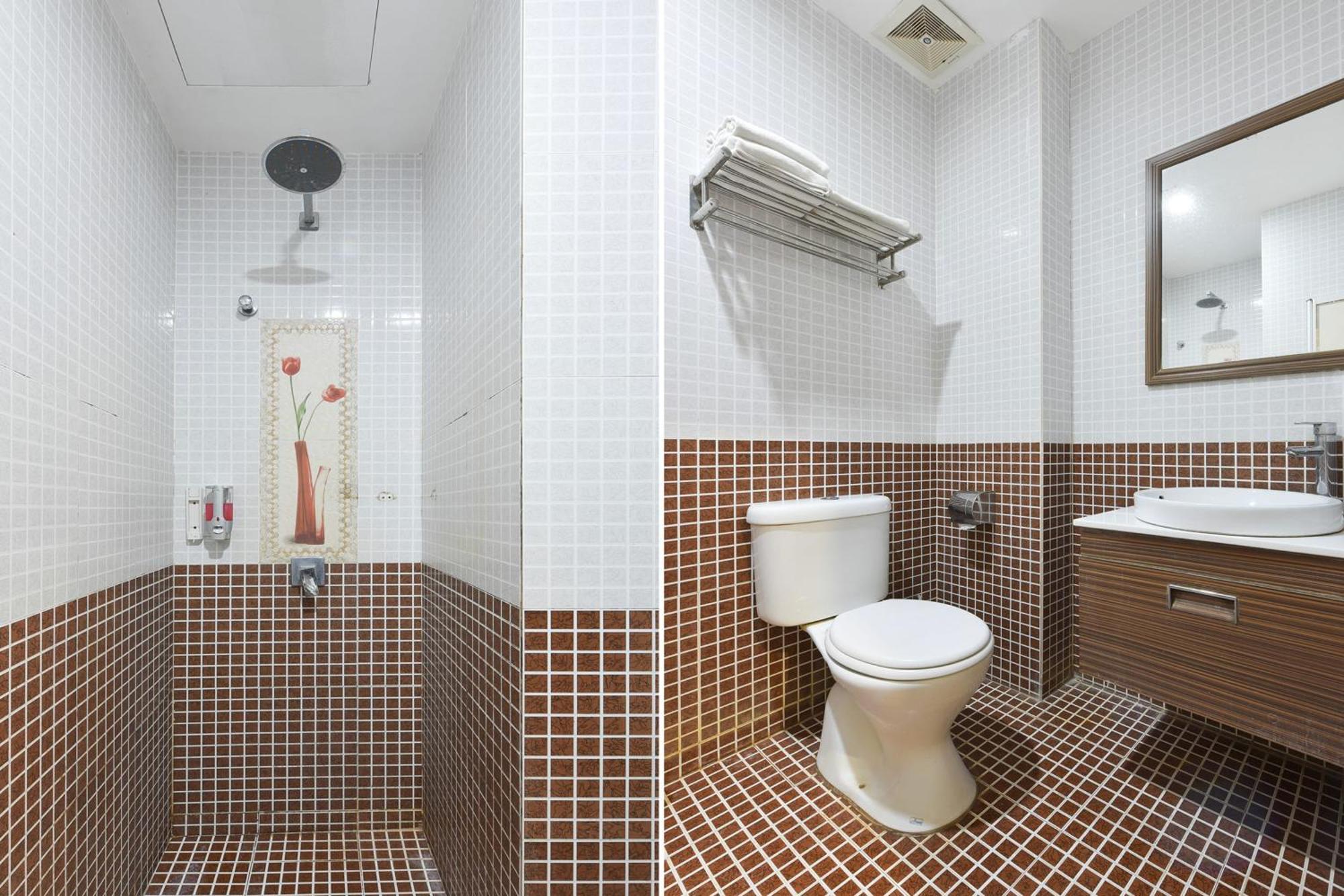 Hotel O G Home Hotel, Kota Bharu, Kelantan. Zewnętrze zdjęcie