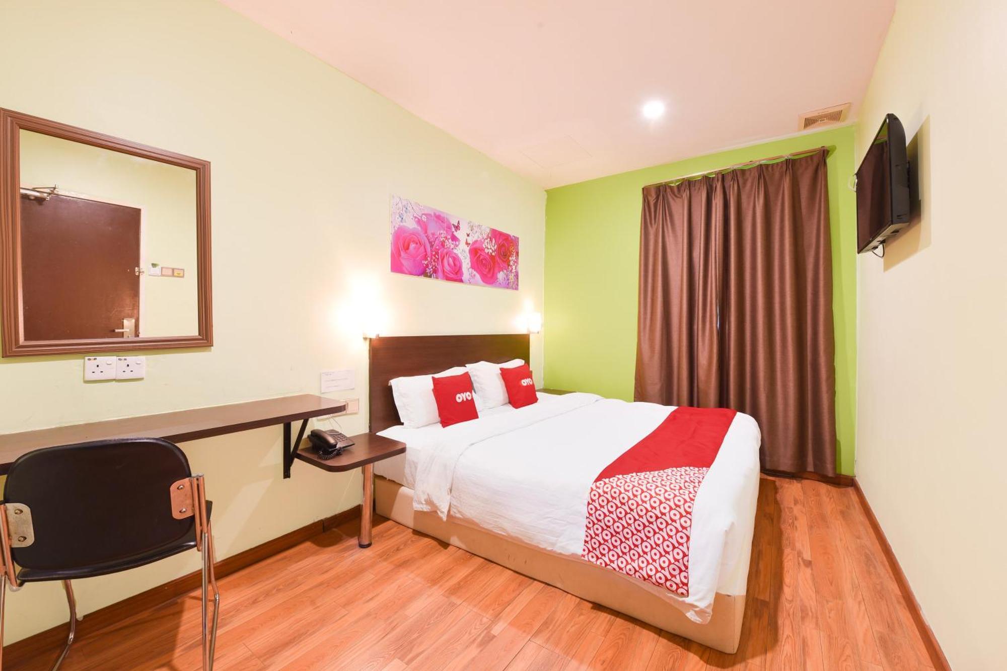 Hotel O G Home Hotel, Kota Bharu, Kelantan. Zewnętrze zdjęcie